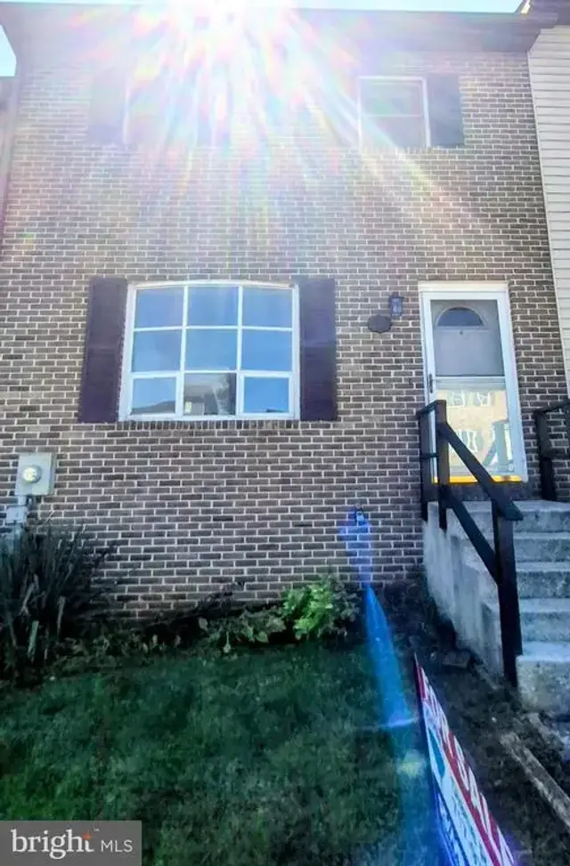 26 Mall Rd, Etters
