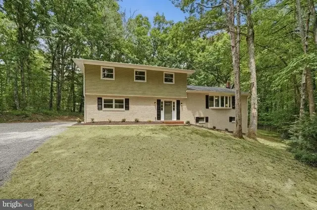 7607 Nyland Rd, Fredericksburg