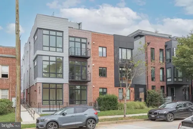 4347 Harrison St Nw #six, Washington