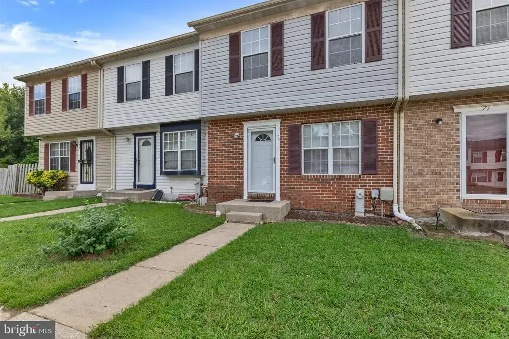 73 Chelmsford Ct, MIDDLE RIVER