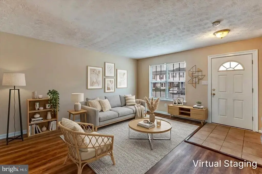 73 Chelmsford Ct, MIDDLE RIVER