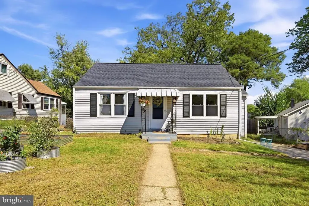3048 Westfall Pl, FALLS CHURCH