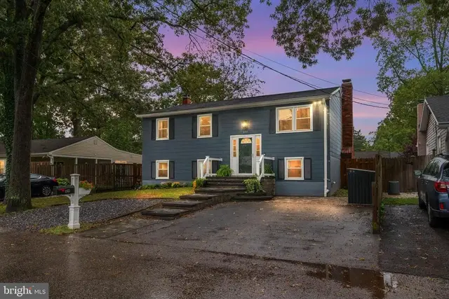 610 Park Rd, Severna Park