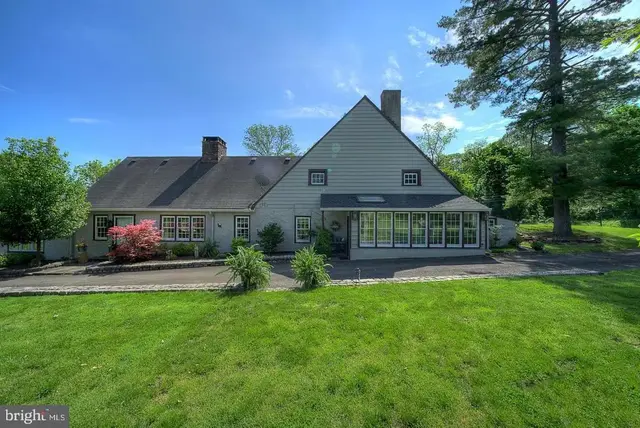 512 Swedesford Rd, Ambler