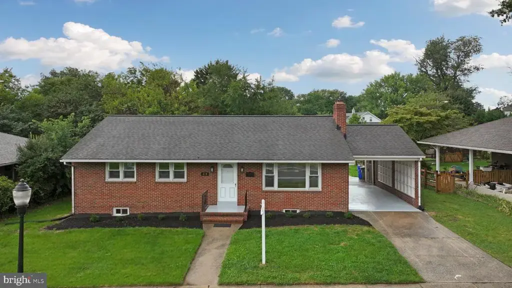 615 Taney Ave, FREDERICK