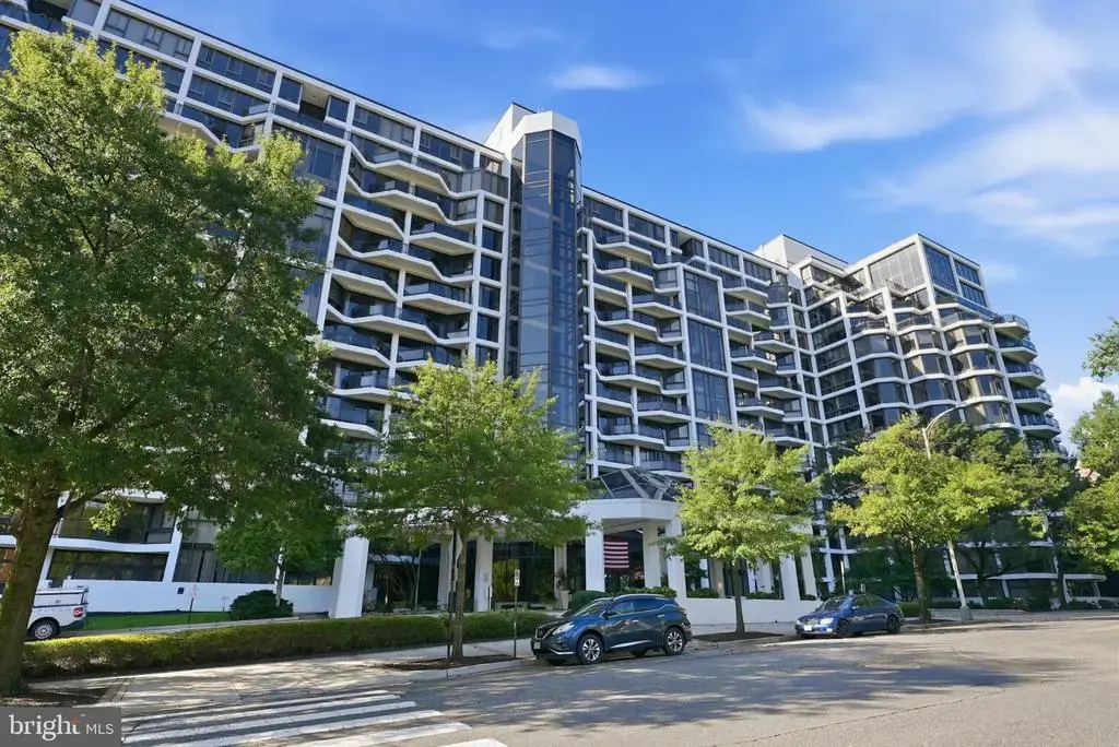1530 Key Blvd #520, ARLINGTON