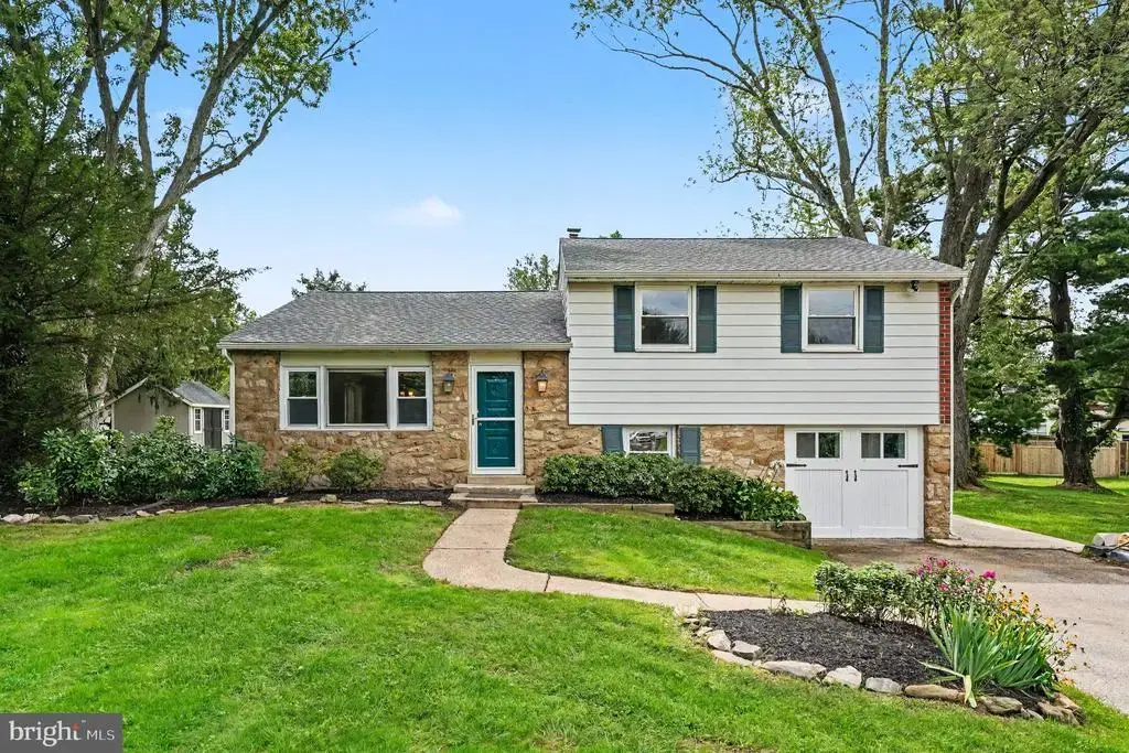 1390 Jolly Rd, BLUE BELL