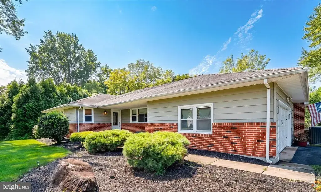 172 Oldbury Dr, WILMINGTON