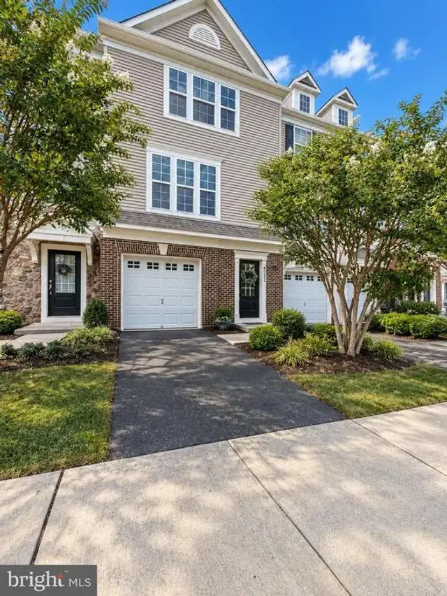 8552 Fortrose Dr, Manassas