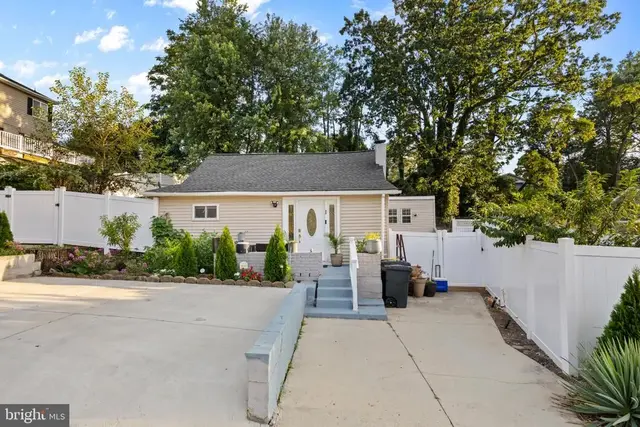 1 Saint Charles Pl, Glen Burnie