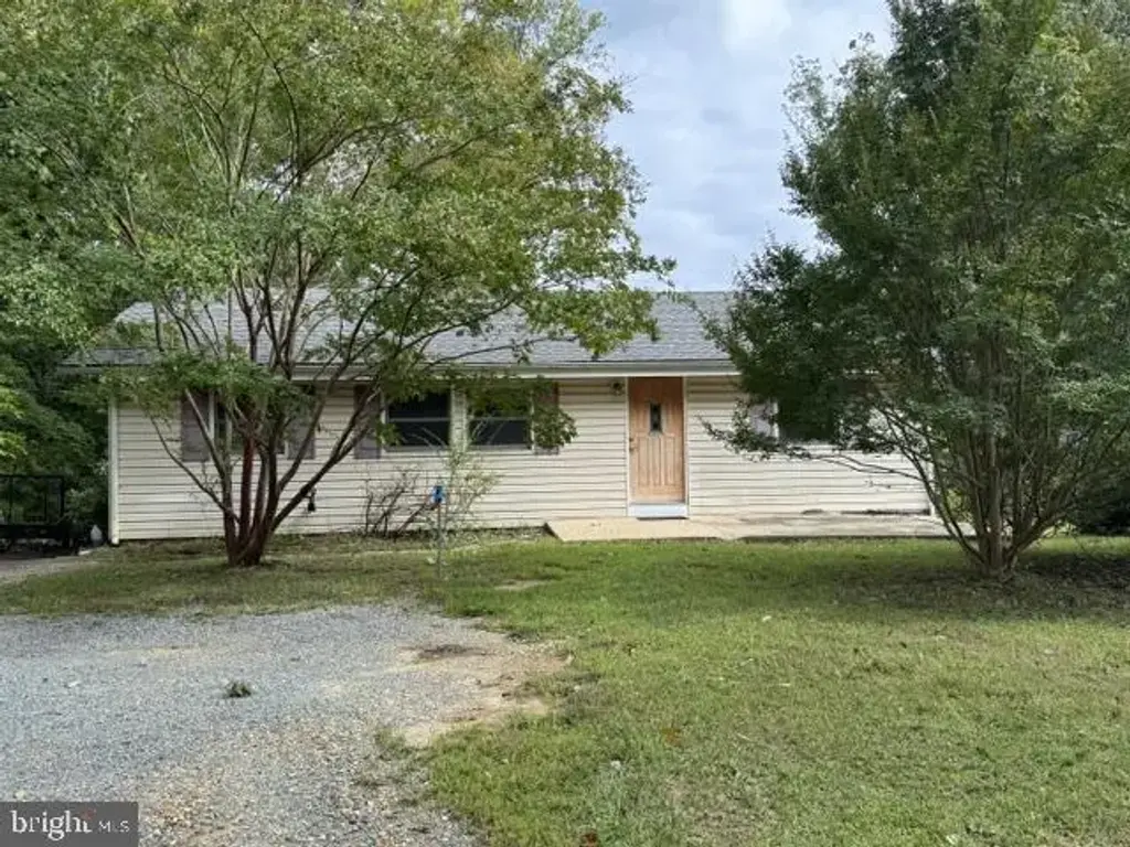 12448 Catalina Dr, LUSBY
