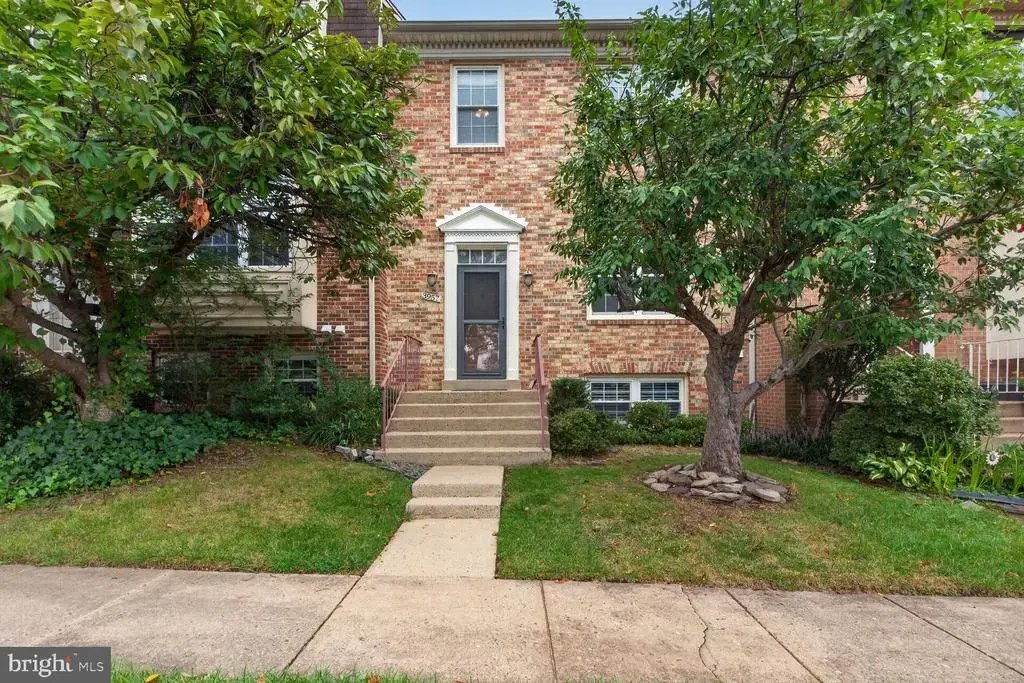 3957 Rosebay Ct, FAIRFAX