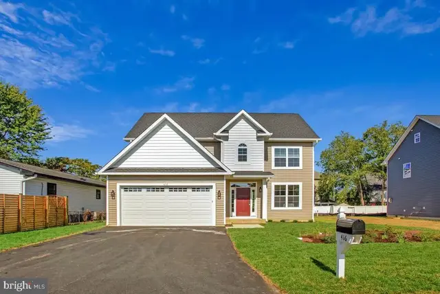 416 Venton Rd, Edgewater