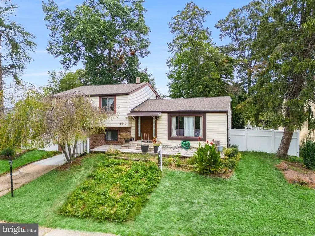 739 Hyde Park Dr, GLEN BURNIE