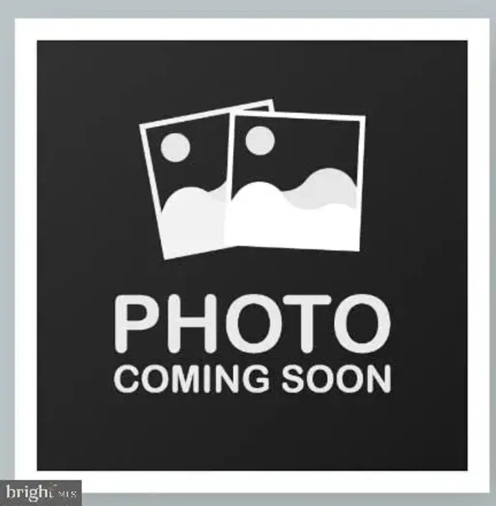 8101 Burkart Ct, GREENBELT