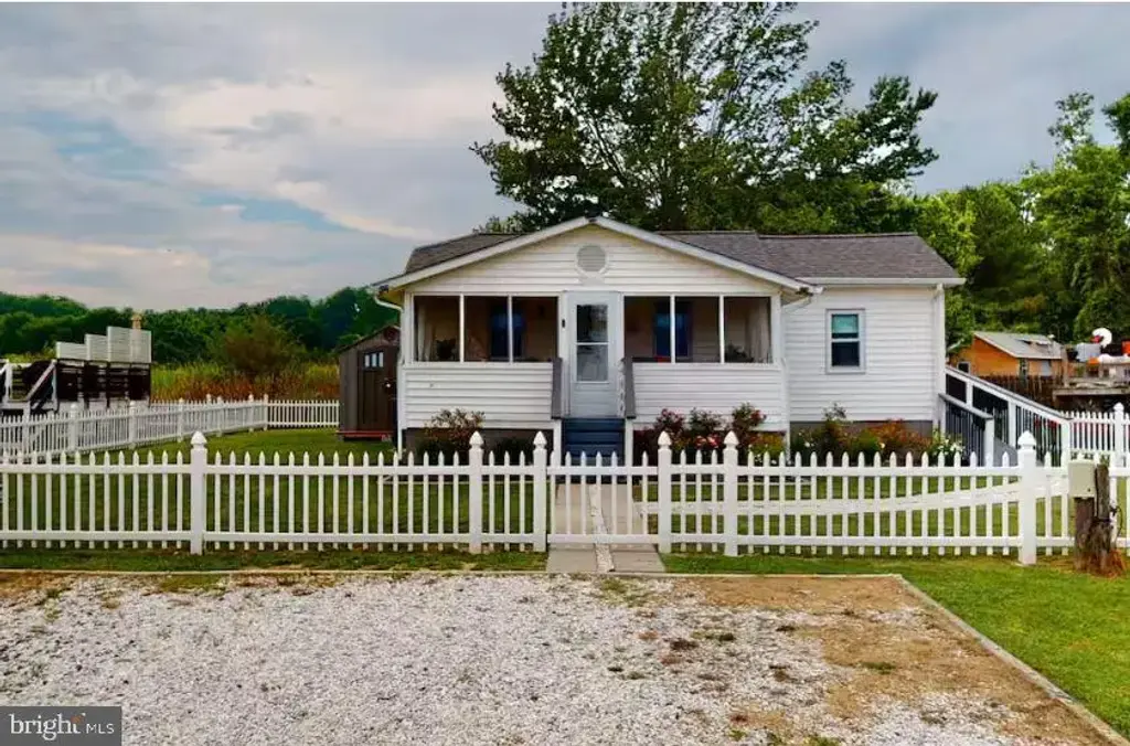 5229 Breezy Point Rd, CHESAPEAKE BEACH