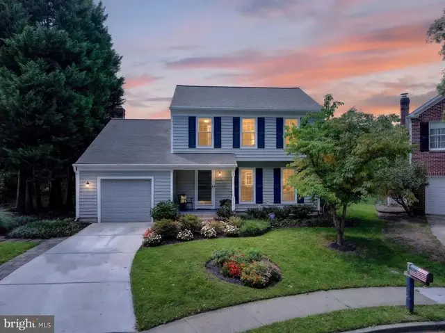 303 Riding Ridge Rd, Annapolis