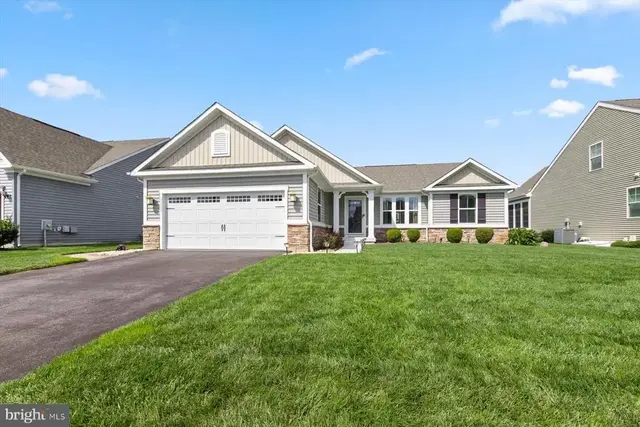 24207 Giant Squid Way, Millsborough