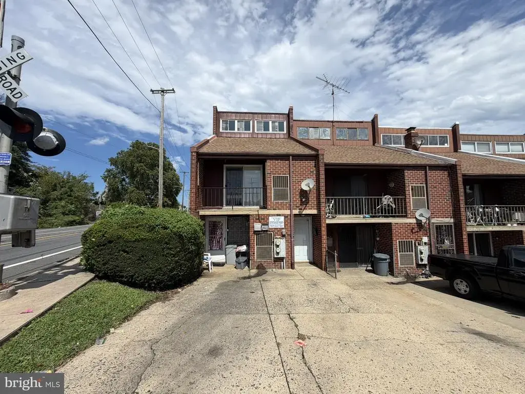 7751 Oxford Ave #2, PHILADELPHIA