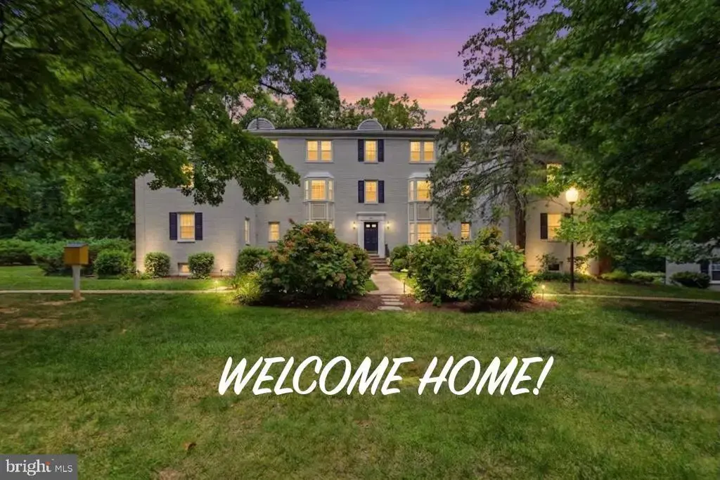 704 S Arlington Mill Dr #17101, ARLINGTON