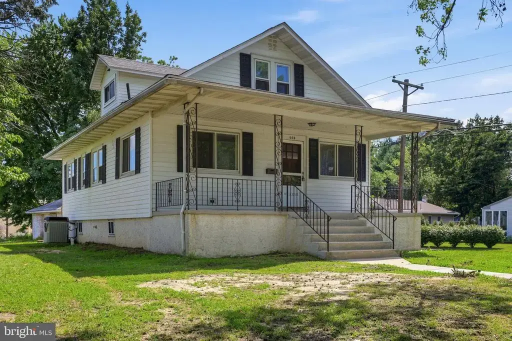 608 Washington Ter, AUDUBON