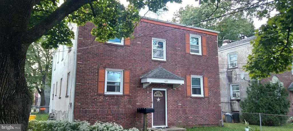 129 Francis Ave, HAMILTON