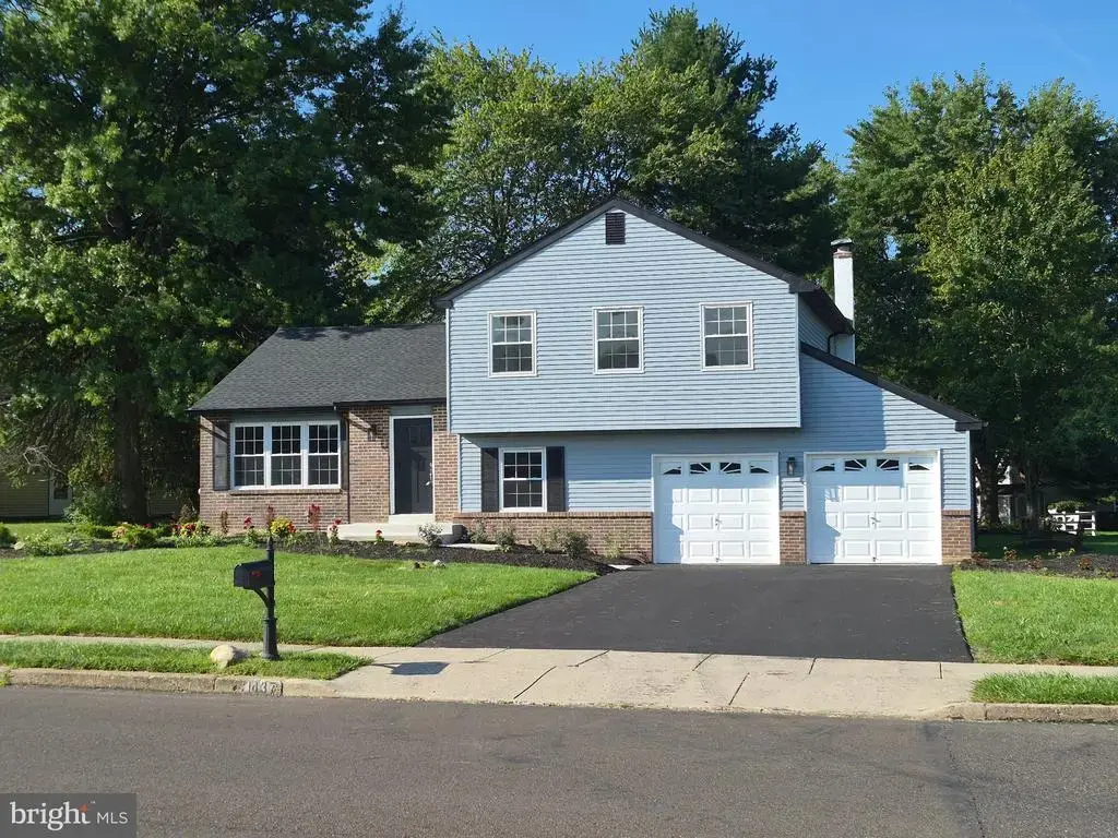 1437 Scarlet Oak Rd, YARDLEY