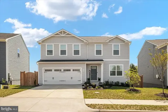 122 Birmingham Dr, Middletown