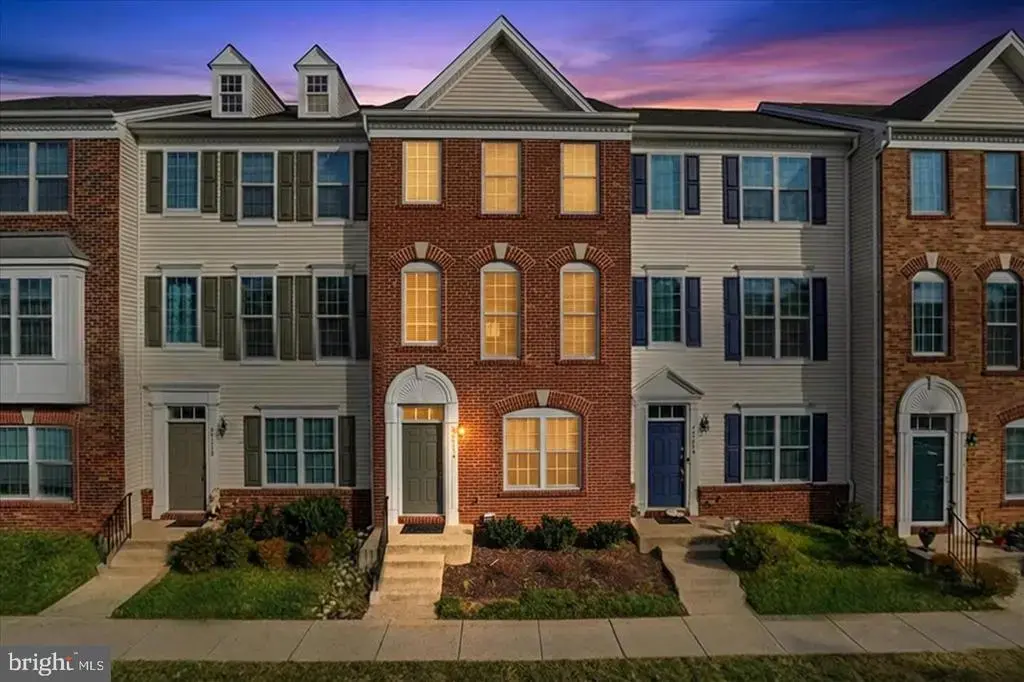 25114 Monteith Ter, CHANTILLY