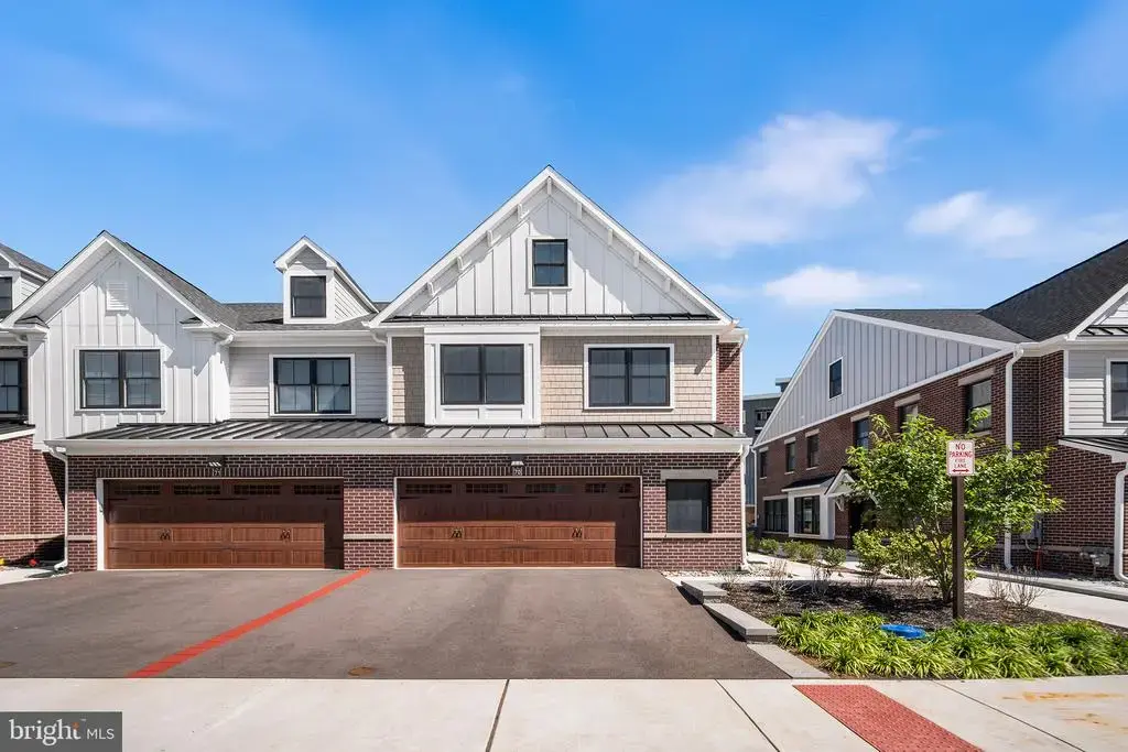 70 Riverwalk, PLAINSBORO