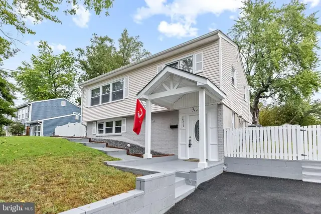14313 Randall Dr, Woodbridge
