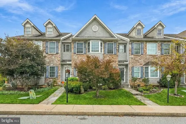 616 Bowers Dr, West Chester