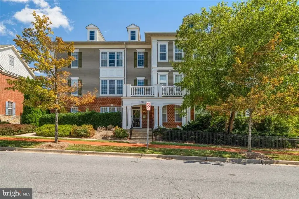 12901 Clarks Crossing #103, CLARKSBURG