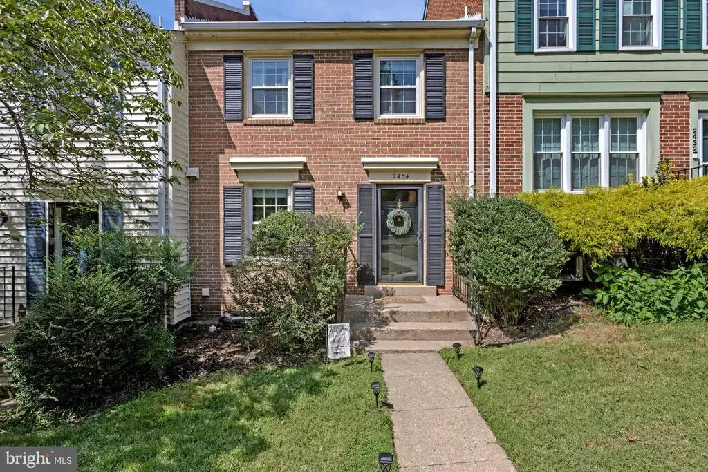 2434 Windbreak Dr, ALEXANDRIA