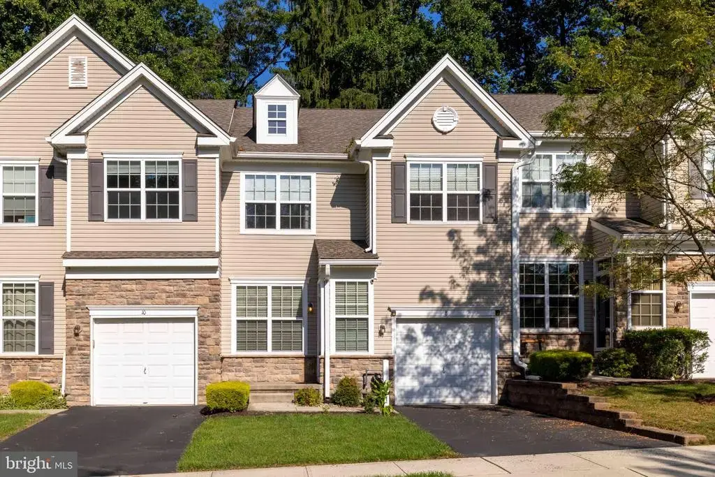 8 Jamies Ct, WARMINSTER