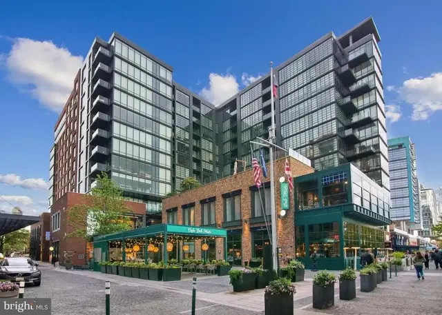 45 Sutton Sq Sw #509, Washington