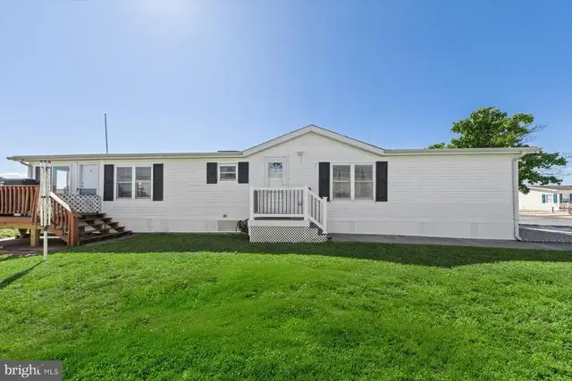 35628 Knoll Way, Millsborough