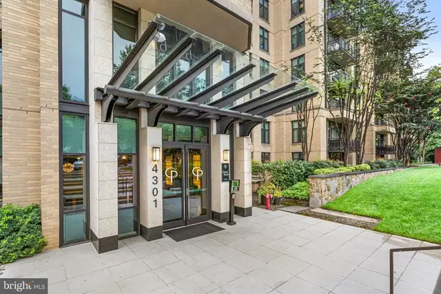 4301 Military Rd Nw #609, Washington