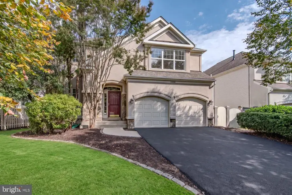 43016 Hedgeapple Ct, ASHBURN