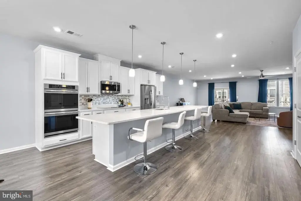 2708 Duvall Ridge Rd #415, LANDOVER