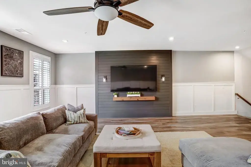 1662 Bandit Loop #3b, RESTON