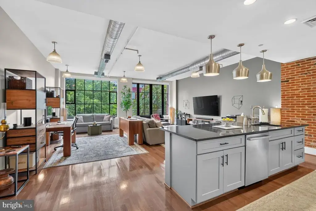 1600 Clarendon Blvd #w212, ARLINGTON
