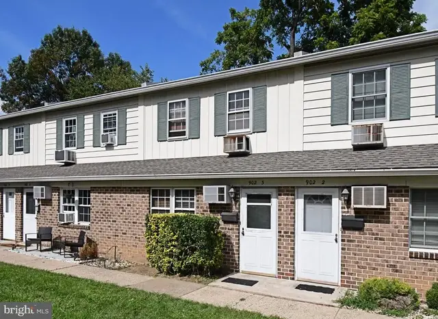 902 N York #3, Willow Grove