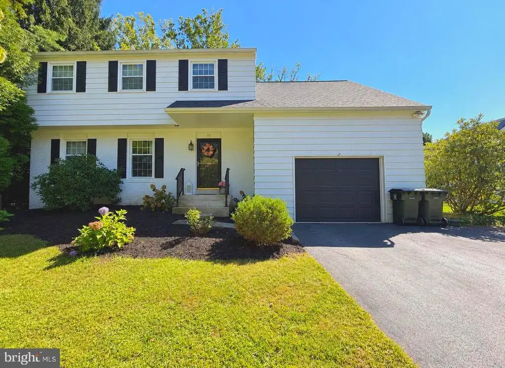 15 Marshall Cir, DOWNINGTOWN