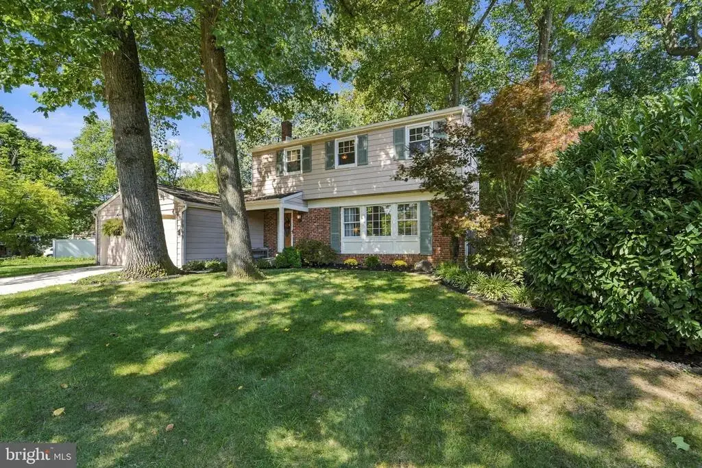 4 Melody Ln, CHERRY HILL