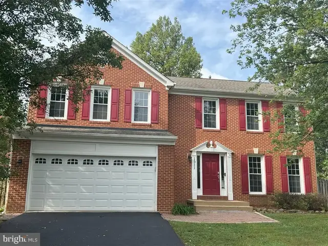 1511 Snowflake Ct, Herndon