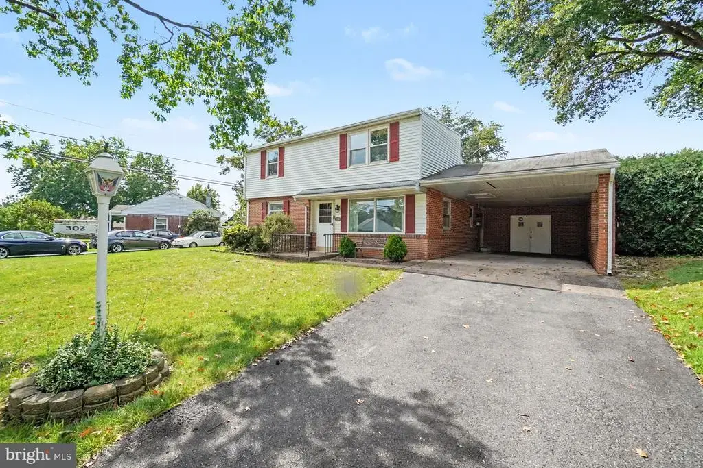 302 Wedgewood Rd, HARRISBURG
