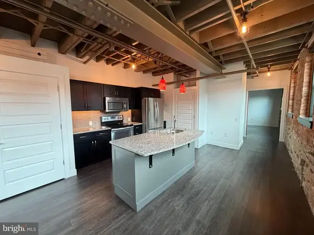 820 W Market St #1a, Perkasie