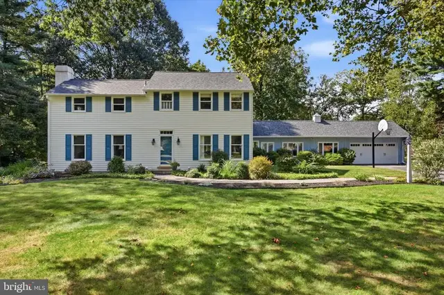 4 Gingerwood Rd, Malvern