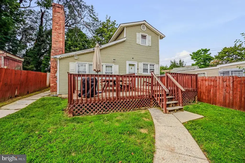 22 W Hazeldell Ave, NEW CASTLE